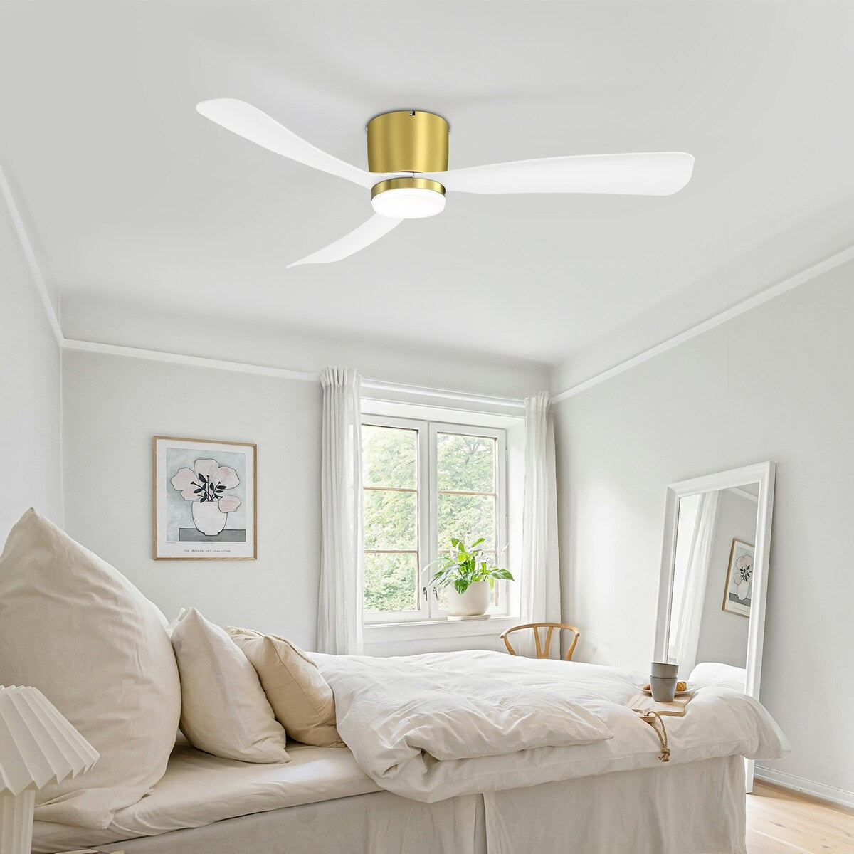 52 Inch Black/White Flush Mount LED Ceiling Fan with Lights Remote(3-Blade)