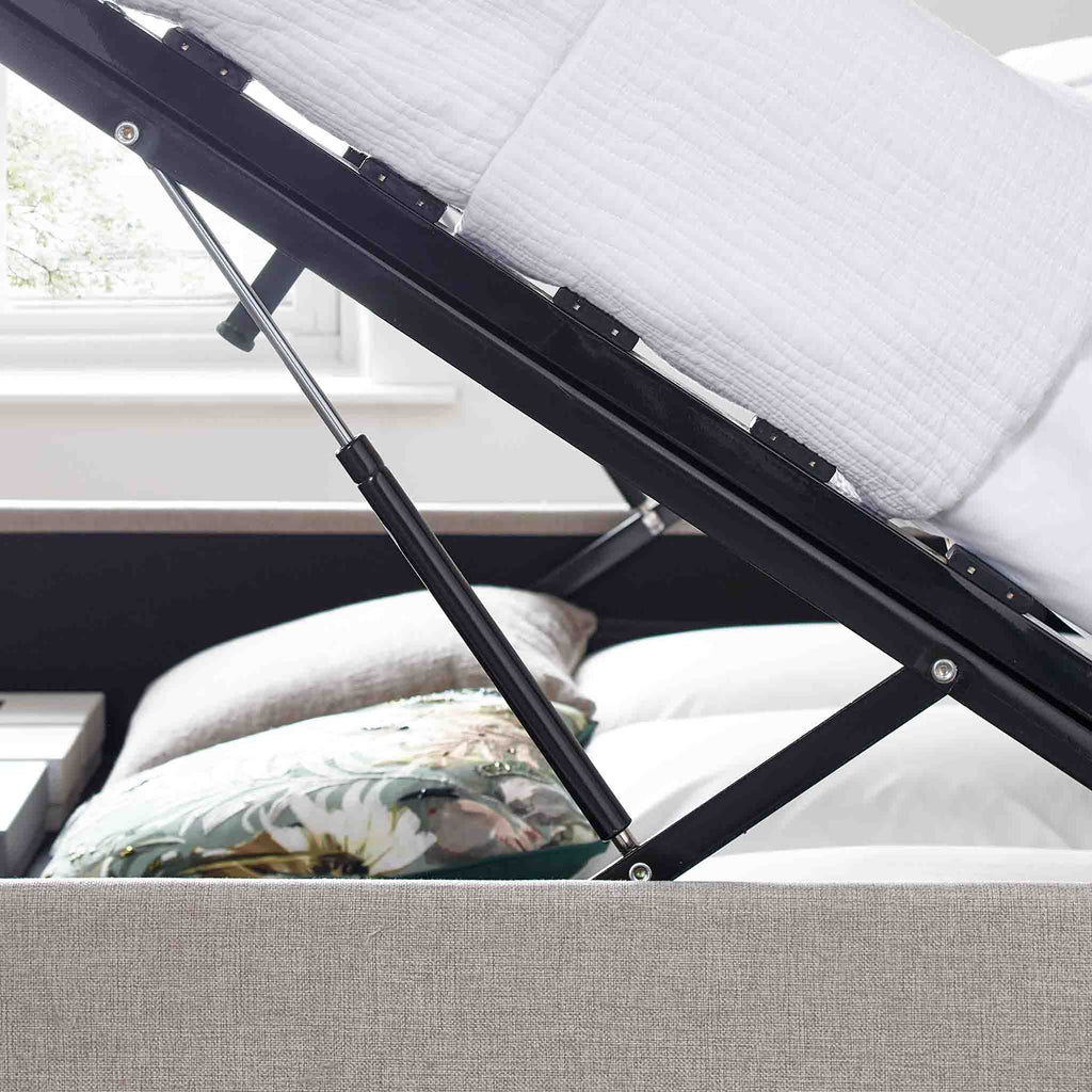 Cadre de lit coffre rembourré Ashley