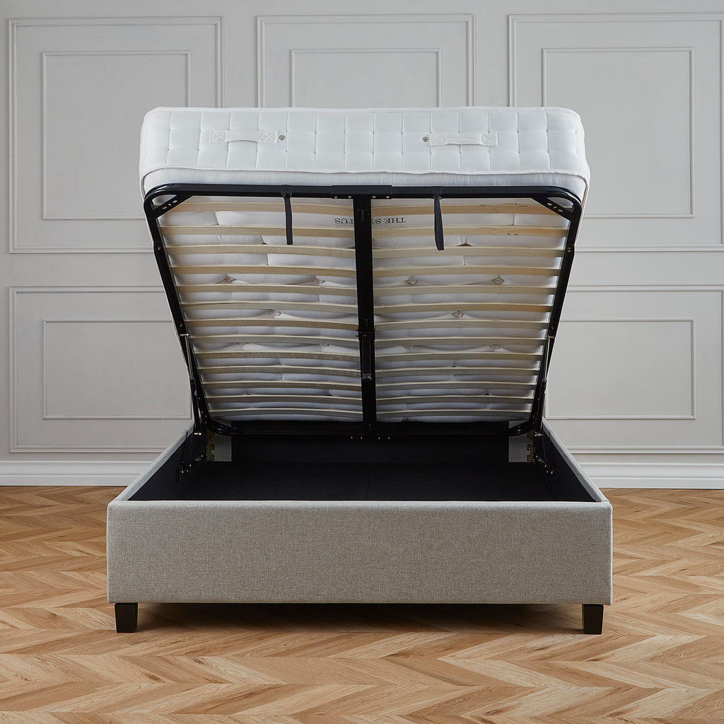 Cadre de lit coffre rembourré Ashley