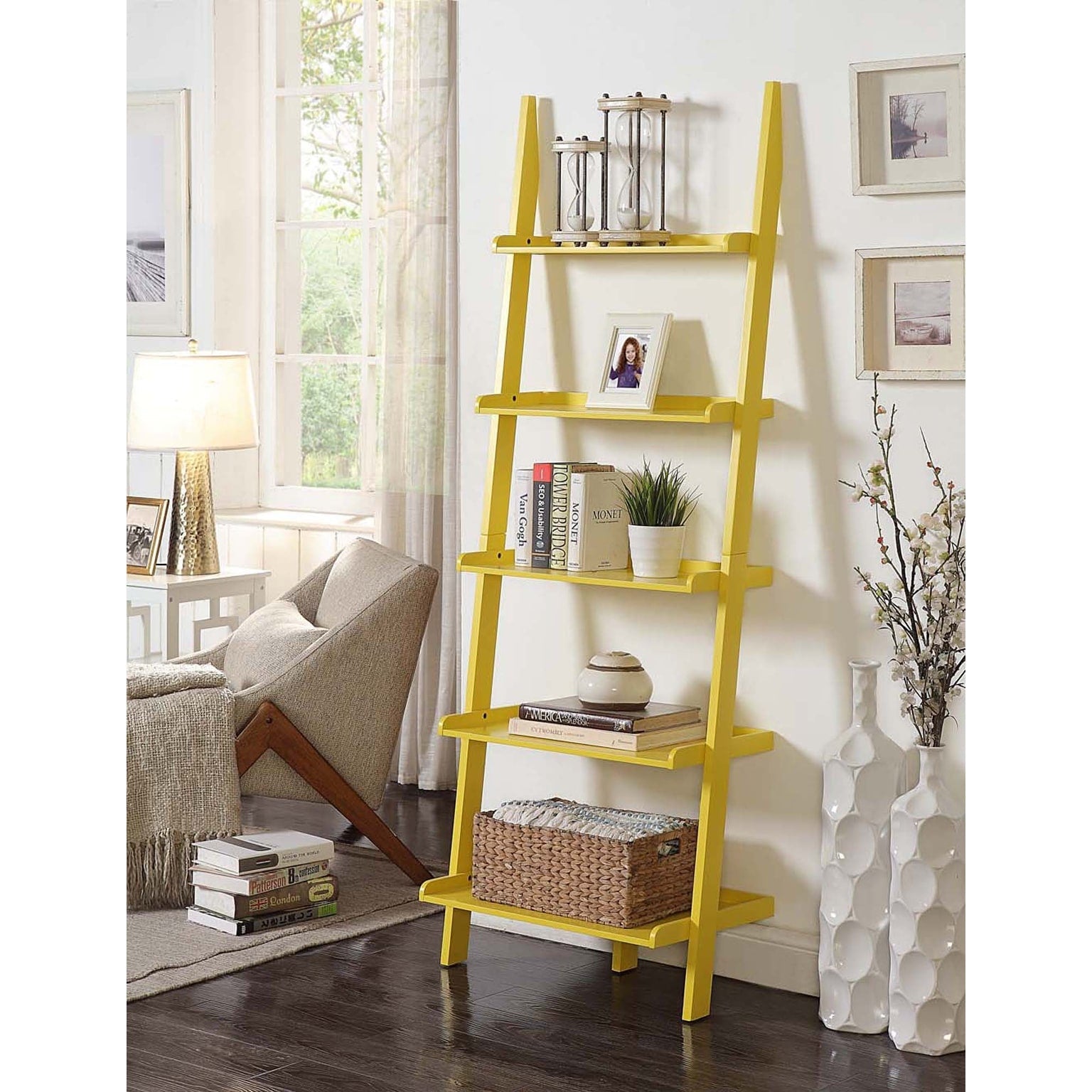 Convenience Concepts American Heritage Bookshelf Ladder