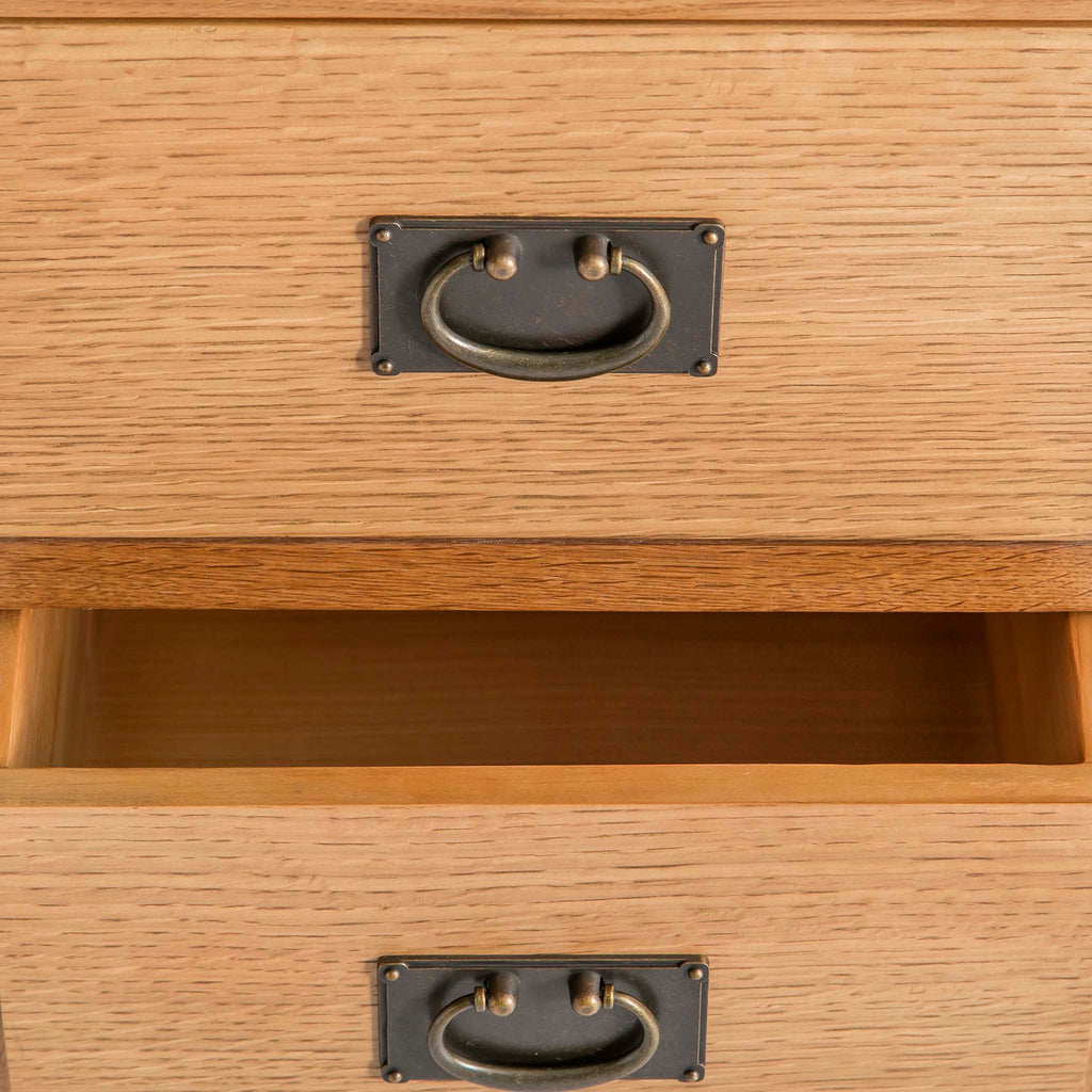 Commode haute à 5 tiroirs en chêne Surrey