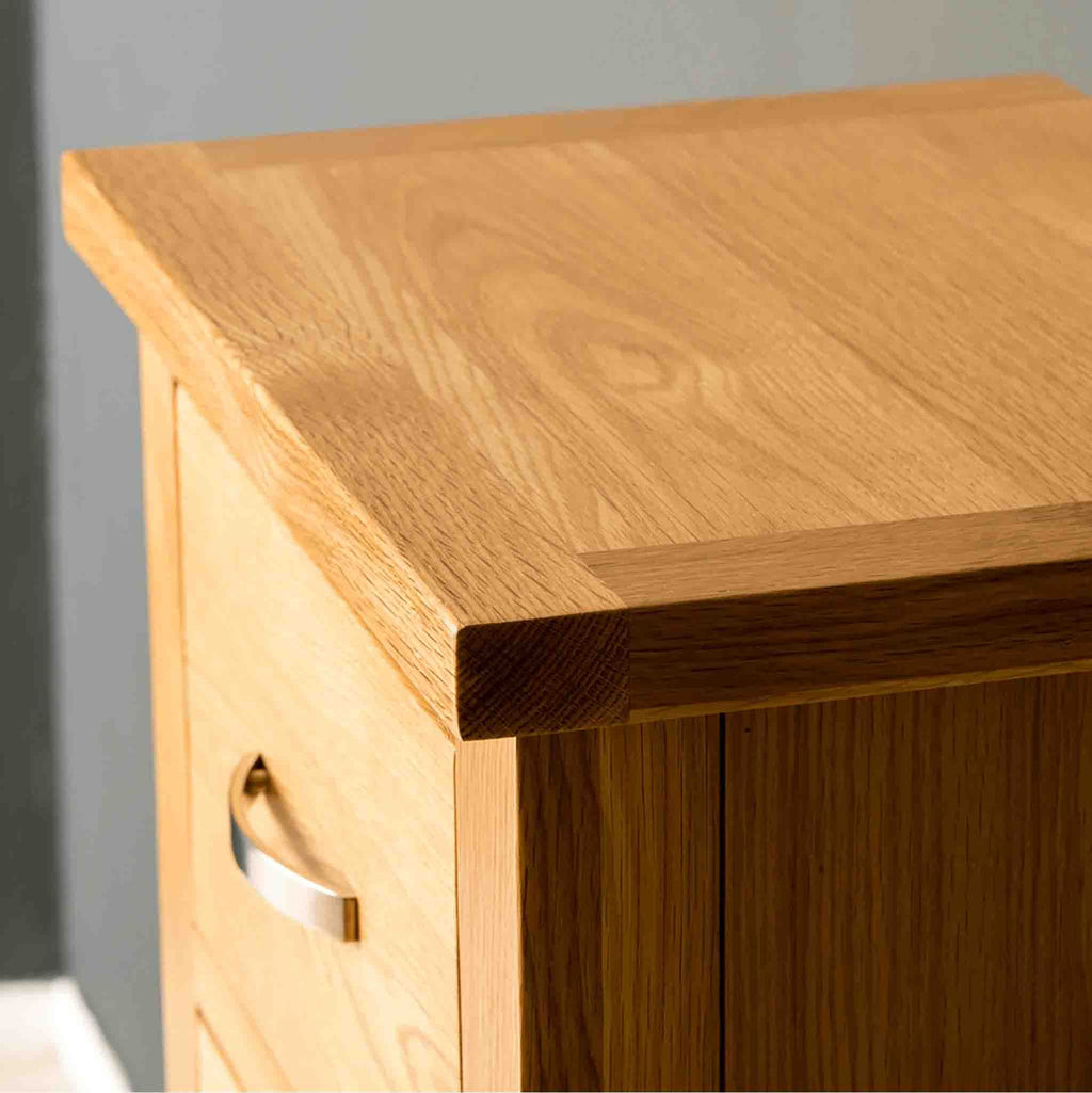 Commode haute London Oak à 5 tiroirs