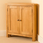 Armoire d'angle en chêne Lanner