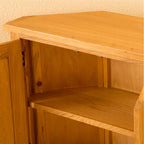 Armoire d'angle en chêne Lanner