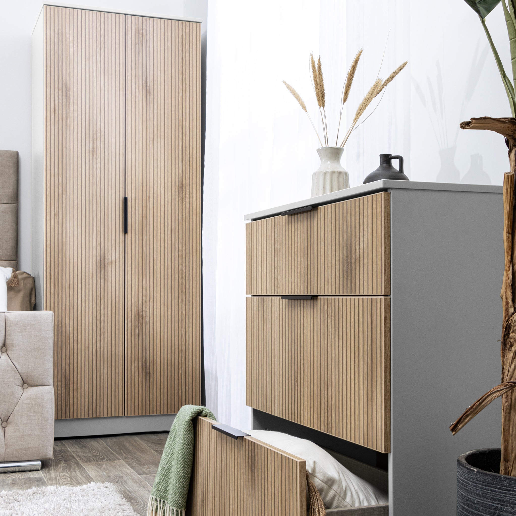 Commode profonde à 3 tiroirs effet lattes Jago