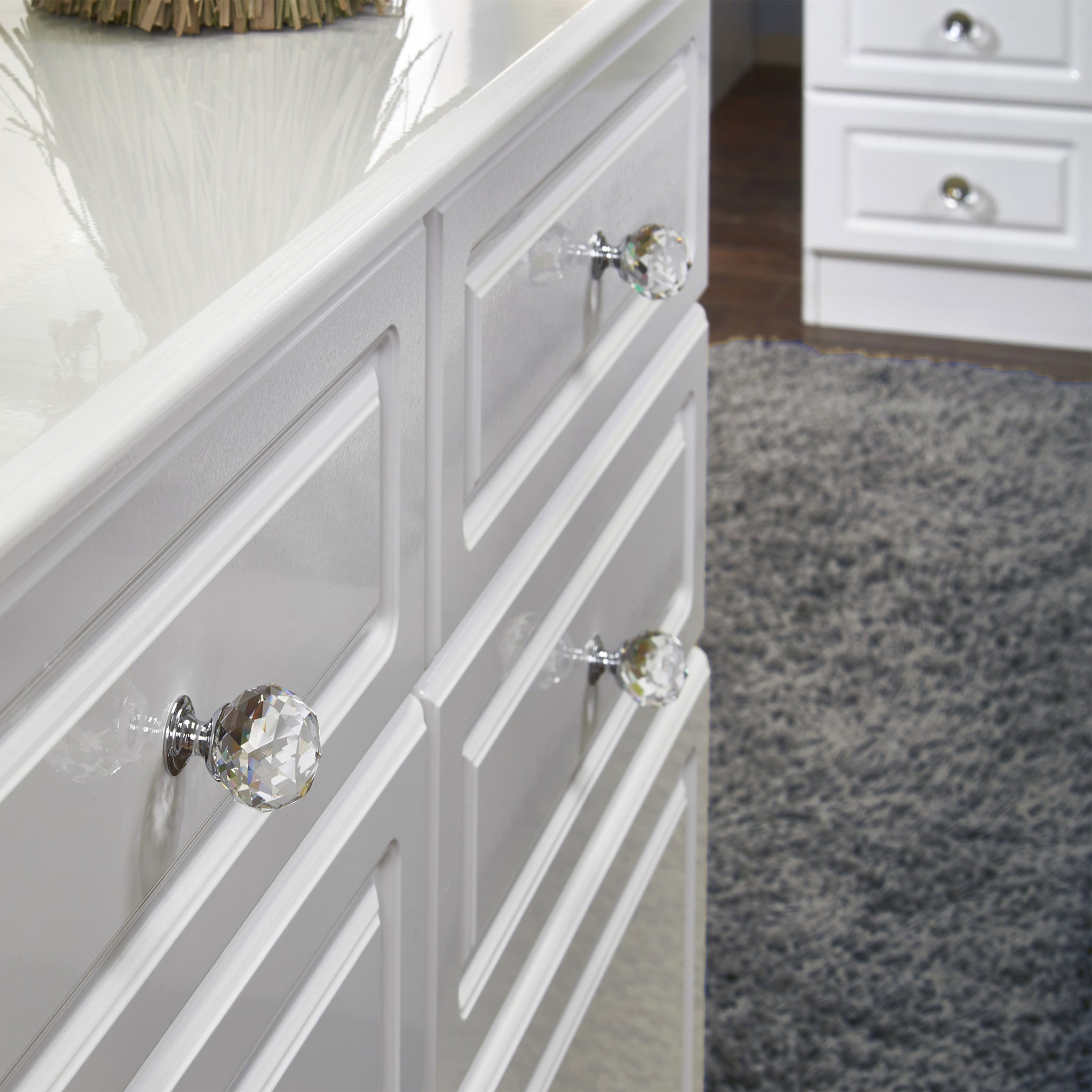 Commode large Kinsley blanche brillante à 6 tiroirs