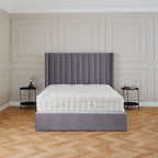 Cadre de lit en velours Maude