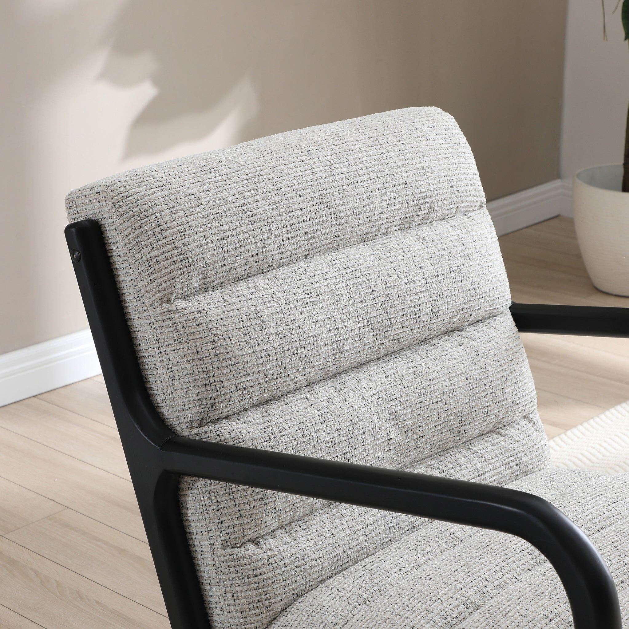 Fauteuil d'appoint Thompson en velours côtelé naturel