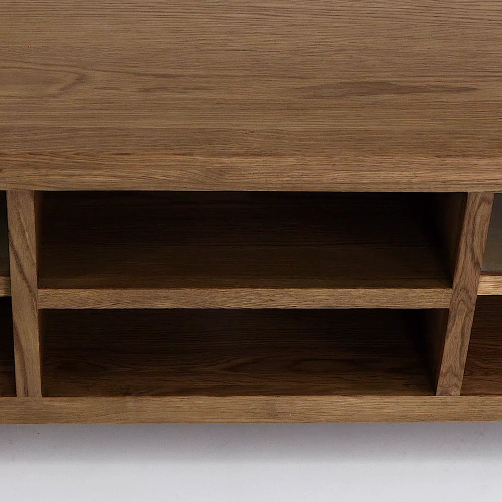 Meuble TV Zelah en chêne de 180 cm