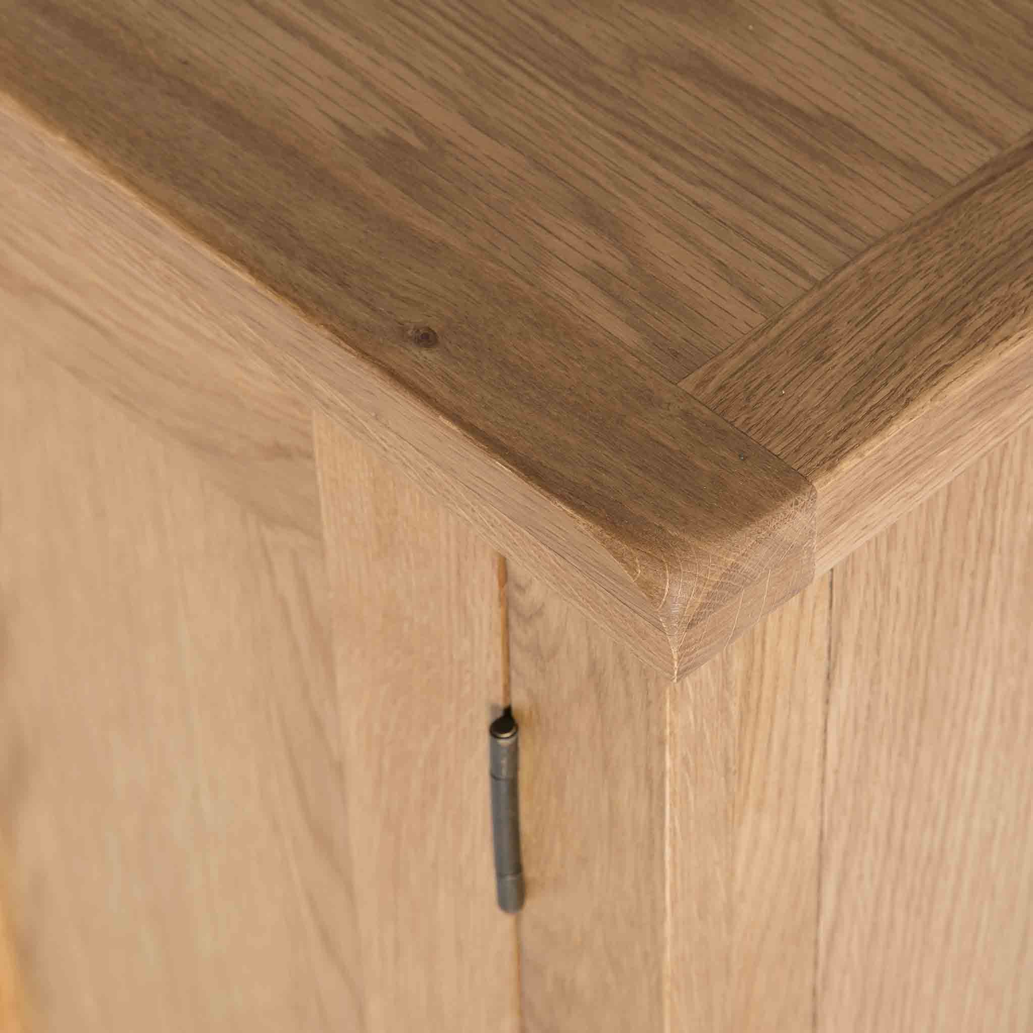 Meuble TV Surrey Oak de 140 cm de large