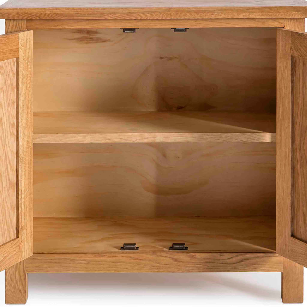 Petit placard en chêne de Surrey