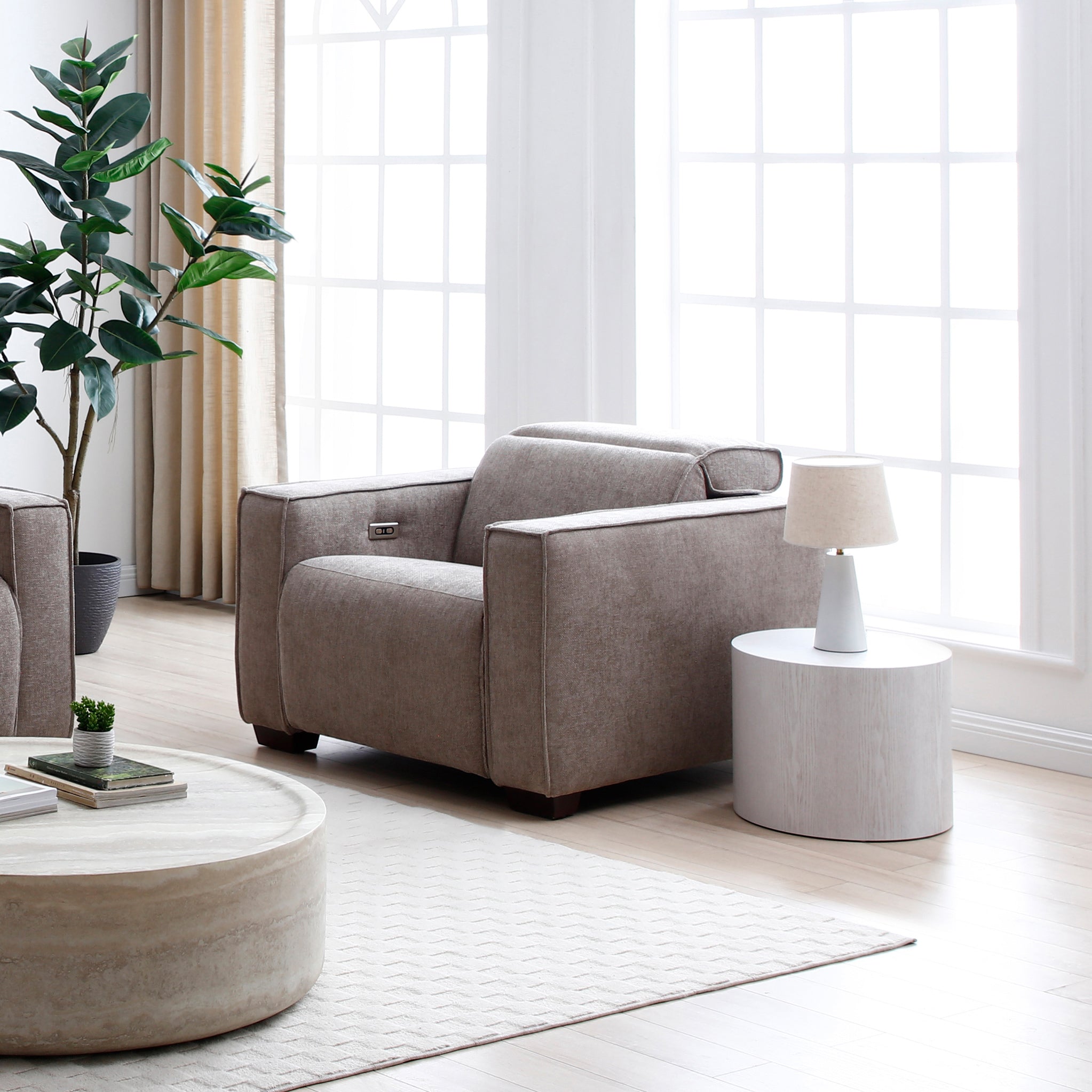 Fauteuil inclinable électrique Beaumont Chenille