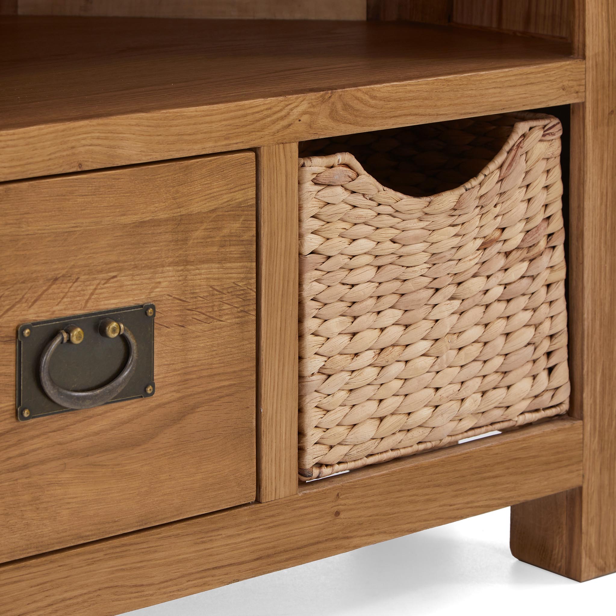 Meuble TV d'angle Zelah en chêne avec paniers