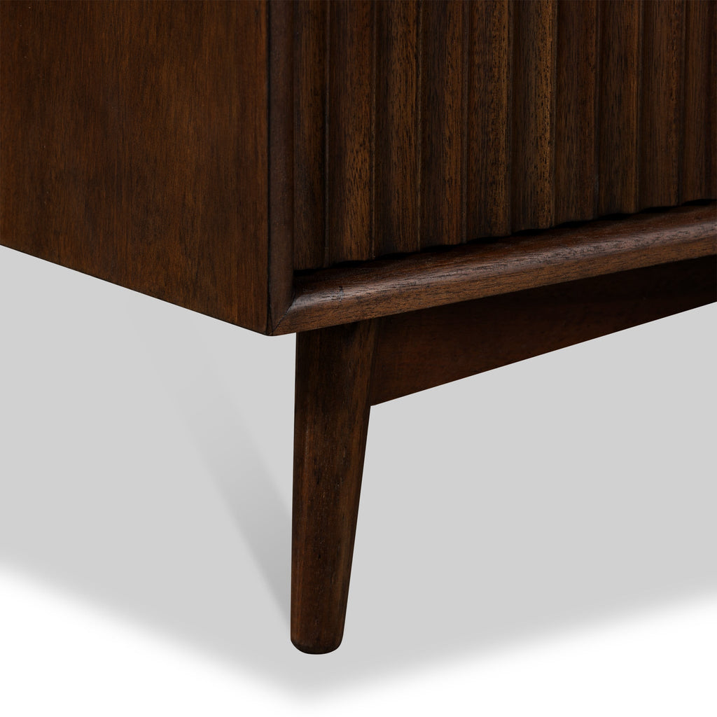 Meuble TV rainuré Oskar Wide 150 cm