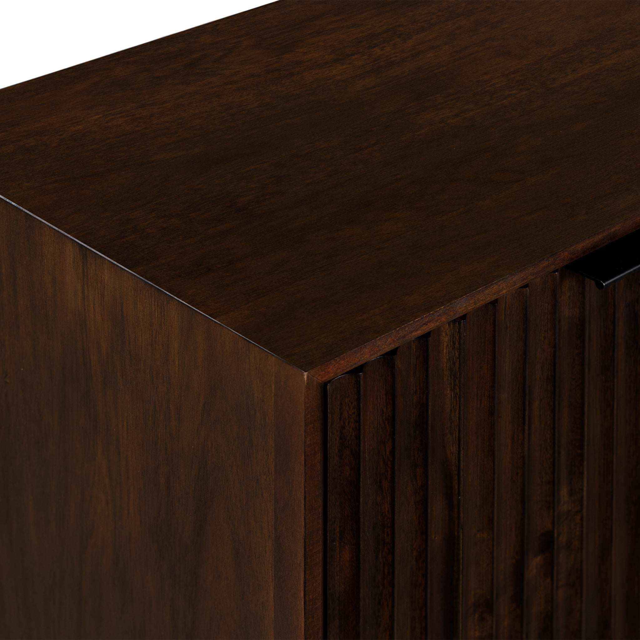 Petit buffet rainuré Oskar