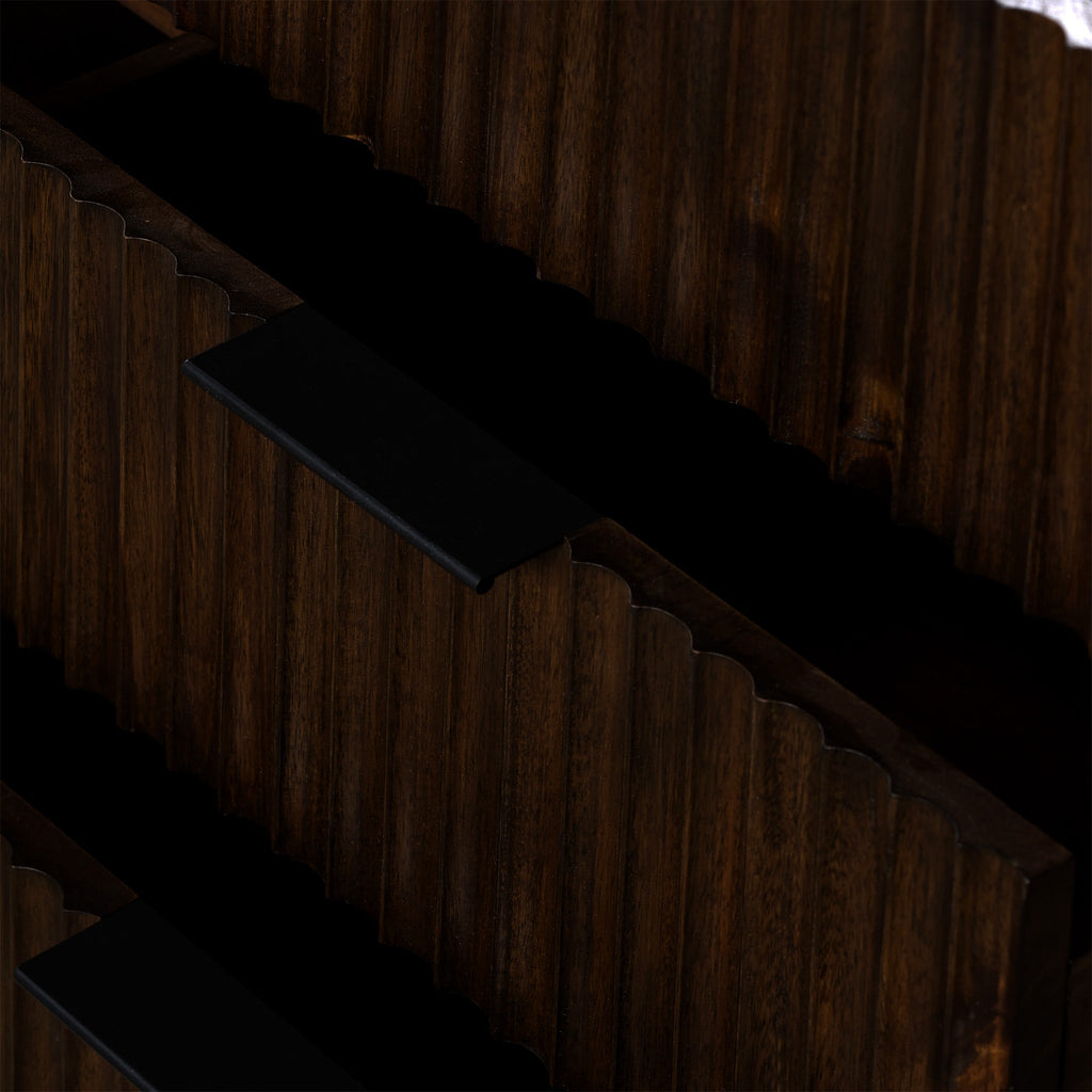 Petit buffet rainuré Oskar