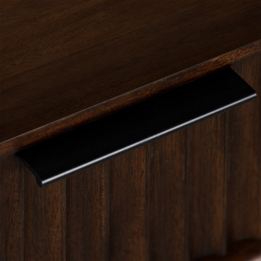 Buffet Oskar à 2 portes rainurées