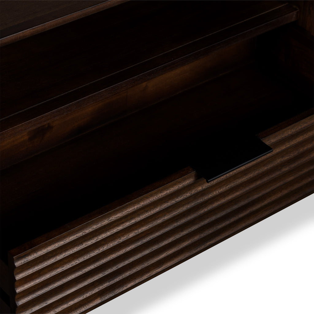 Meuble TV rainuré Oskar Small 110 cm