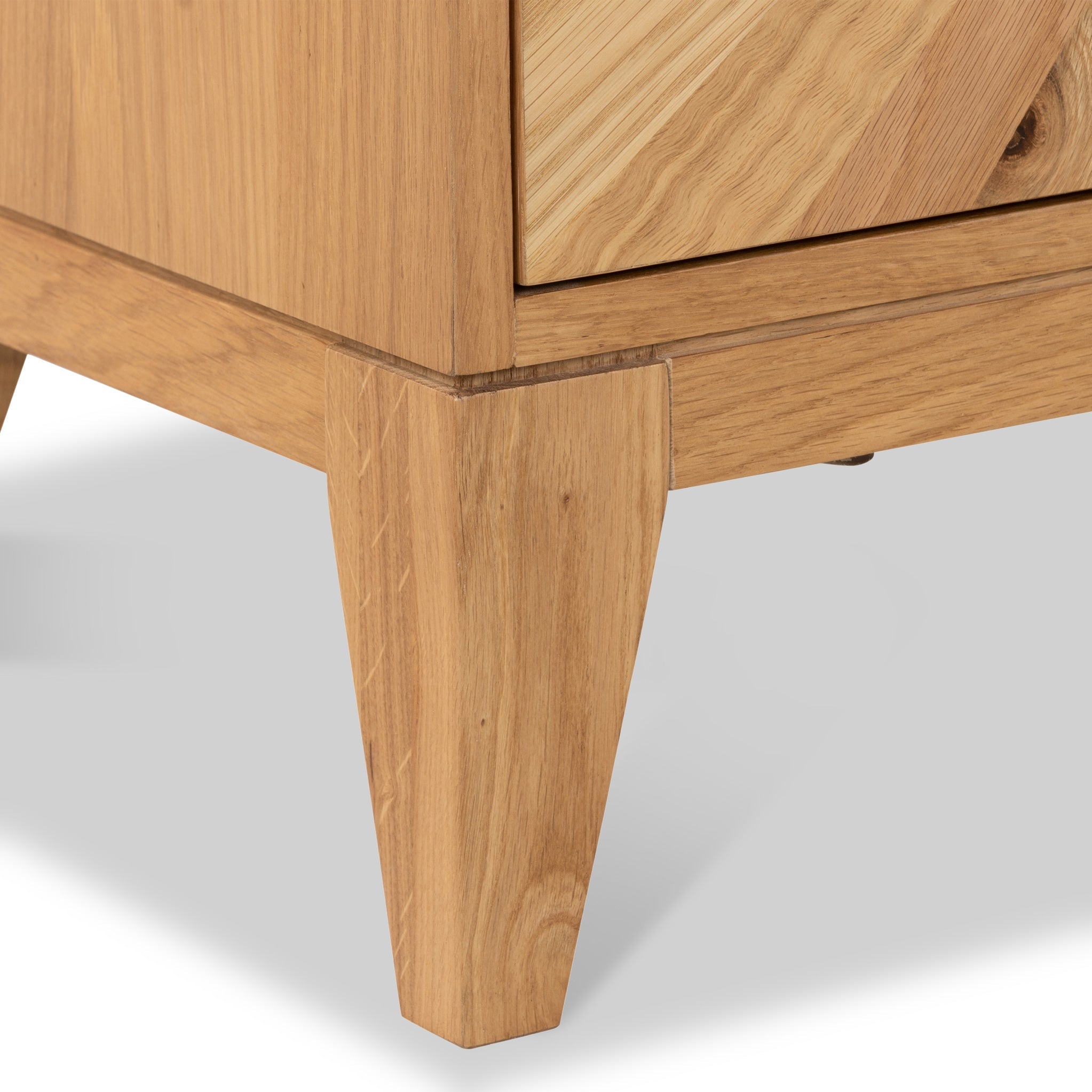 Buffet grand modèle en chêne Sunburst à 2 portes et 3 tiroirs