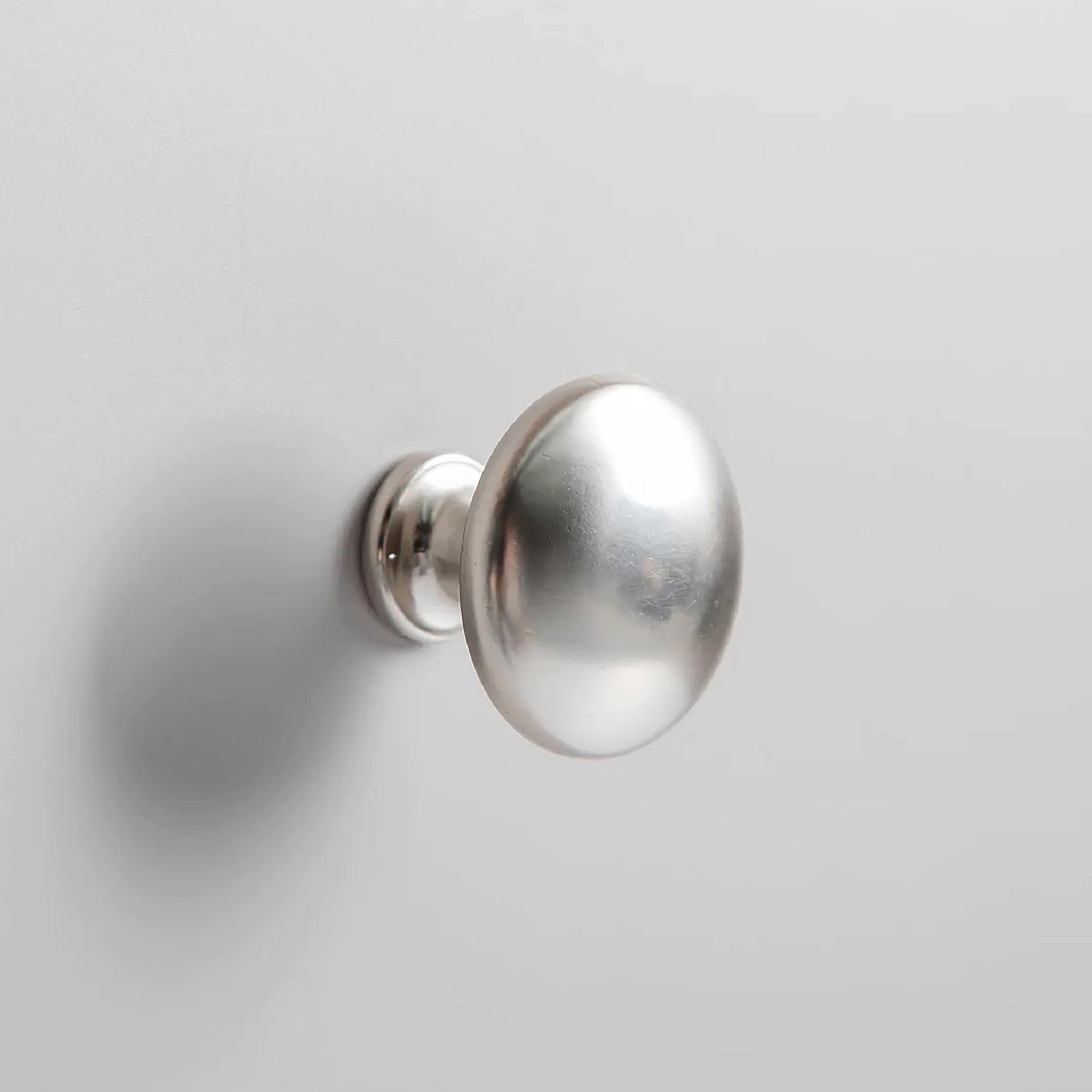 Commode Farrow XL à 8 tiroirs