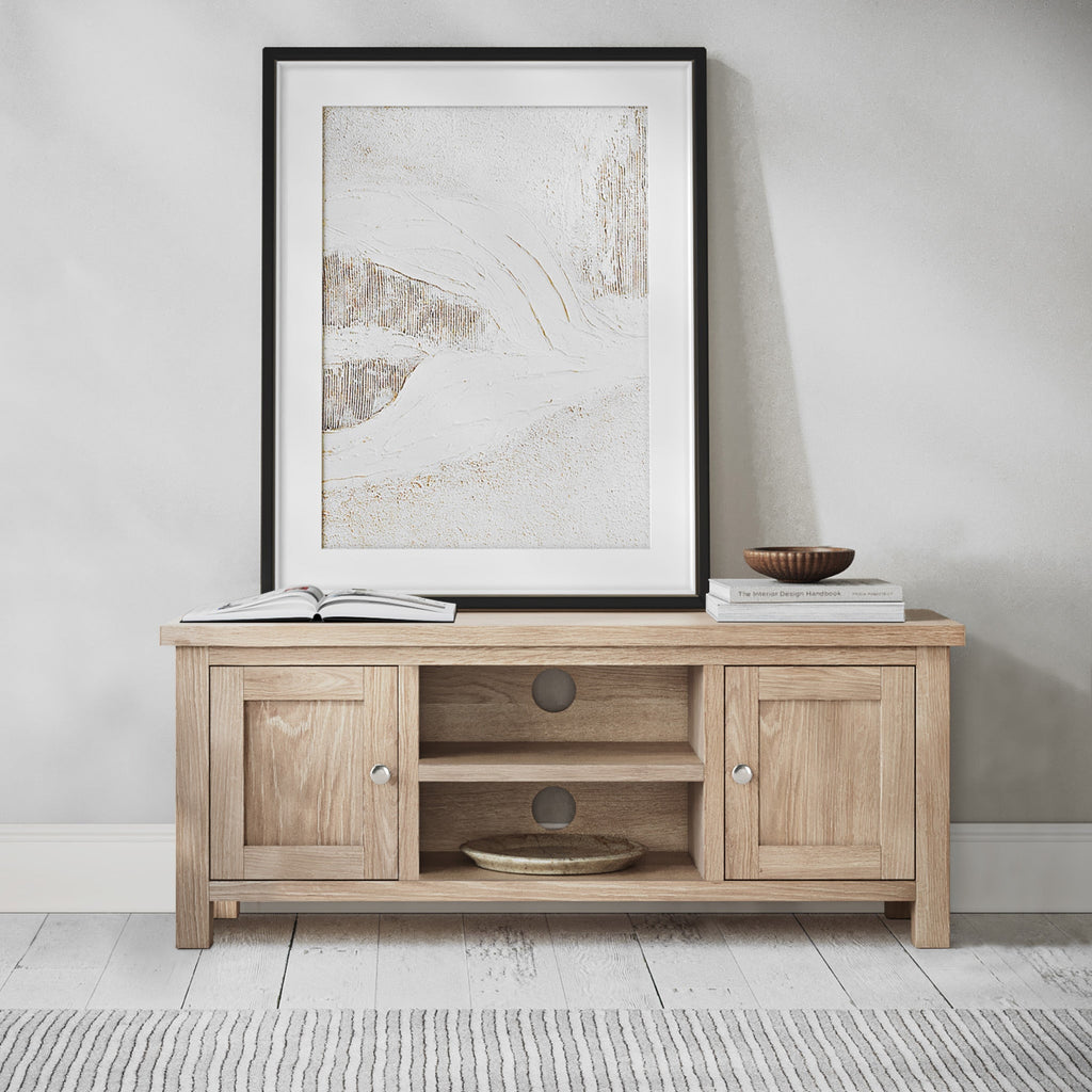 Meuble TV Farrow en chêne délavé de 120 cm