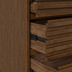 Commode Kari en chêne foncé à 6 tiroirs