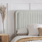 Cadre de lit en velours Jennifer Stone