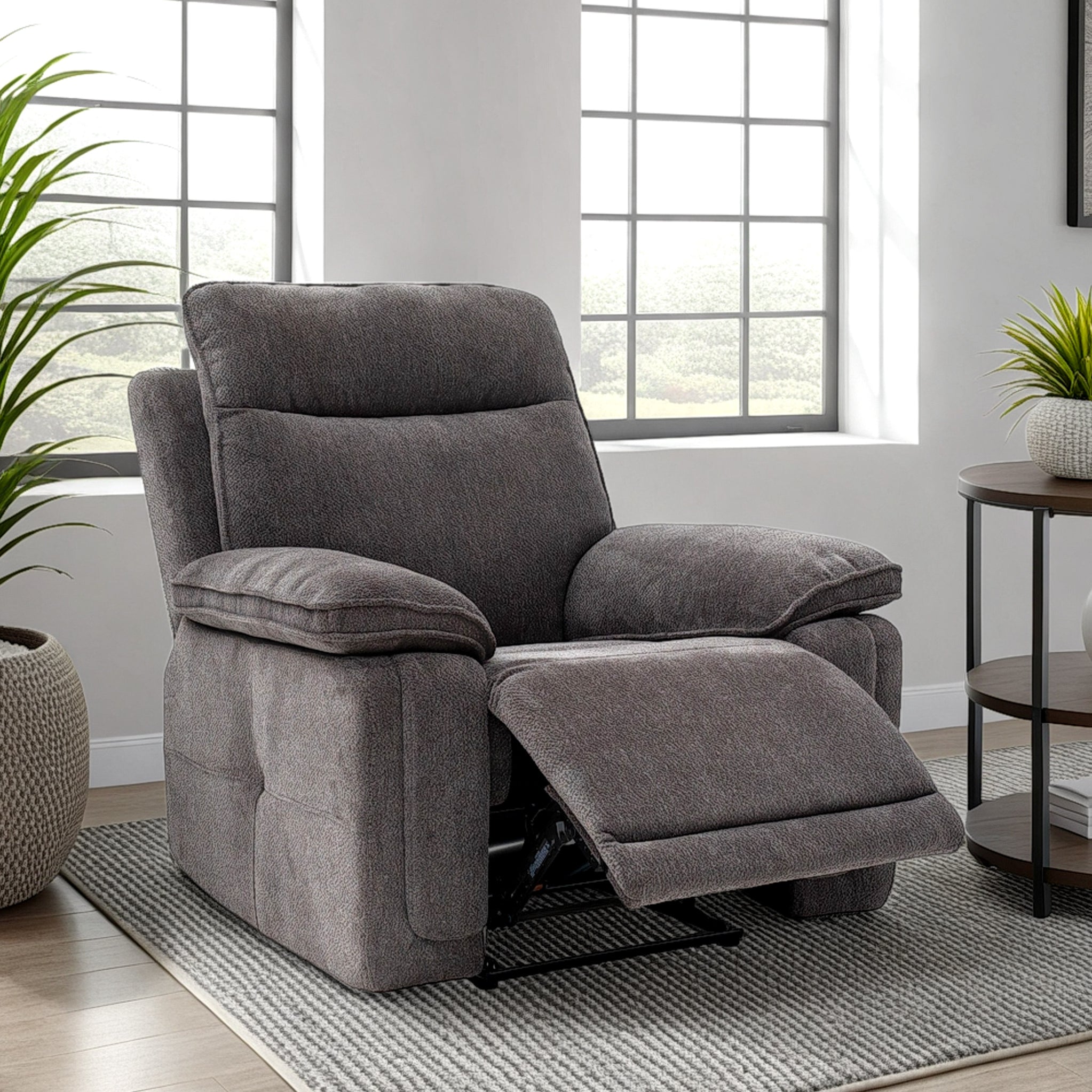 Fauteuil inclinable électrique Adrian en tissu doux au toucher