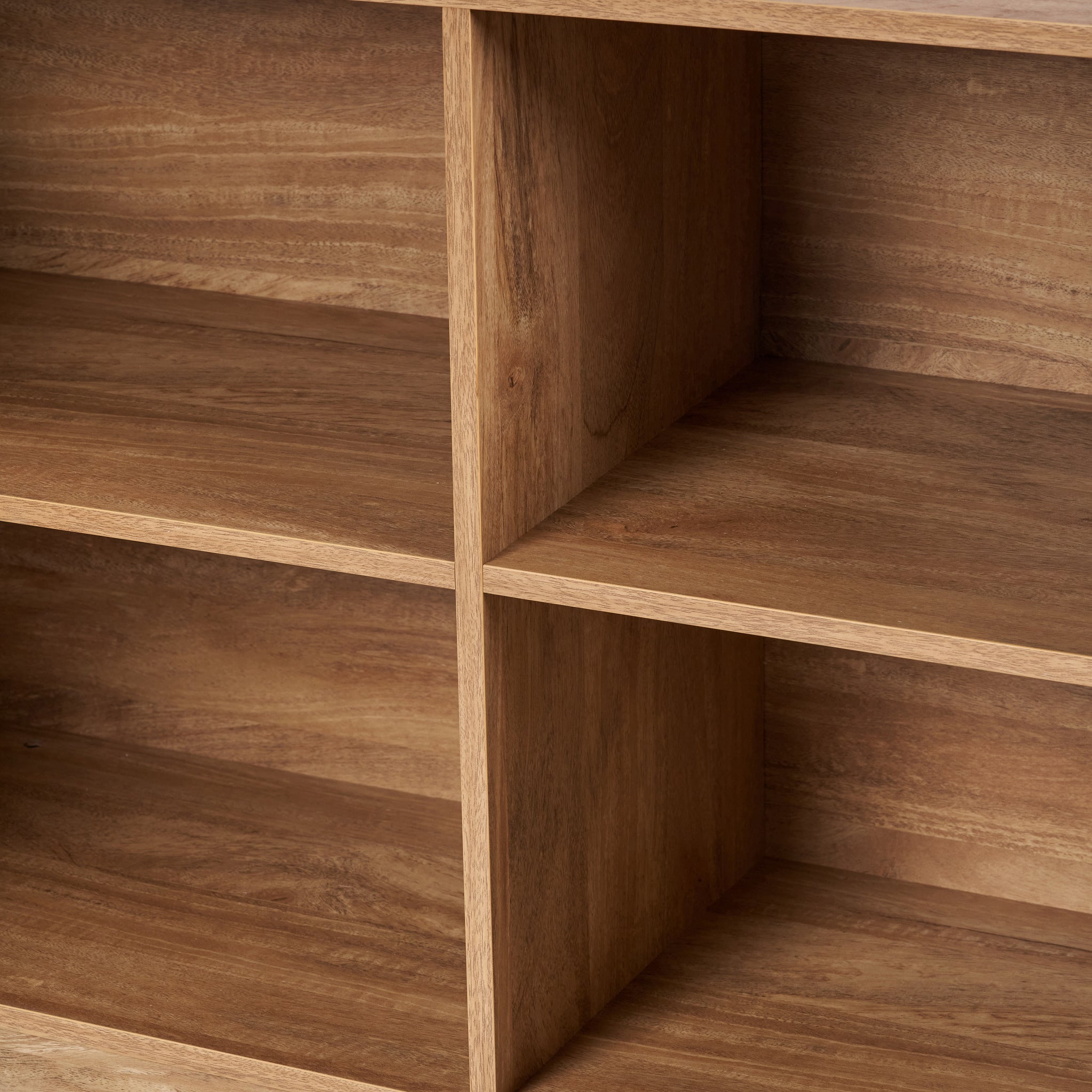 Armoire Henrik en rotin naturel à 2 portes