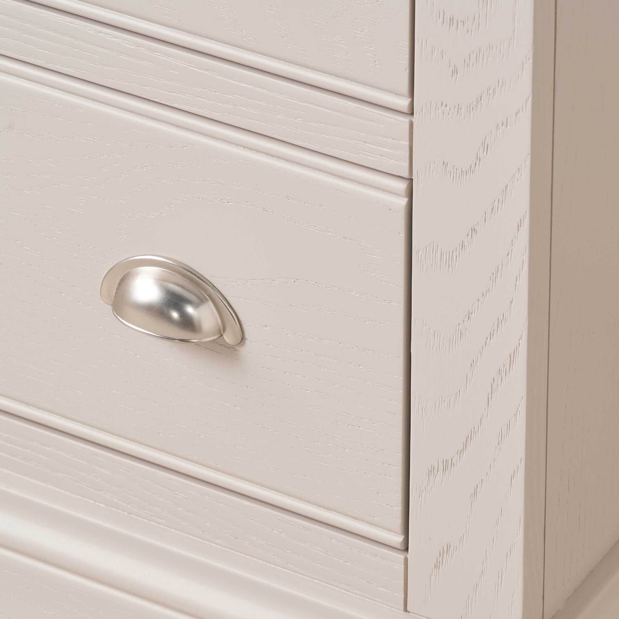 Commode Fairford en pin et chêne, 3 tiroirs au-dessus de 4 tiroirs