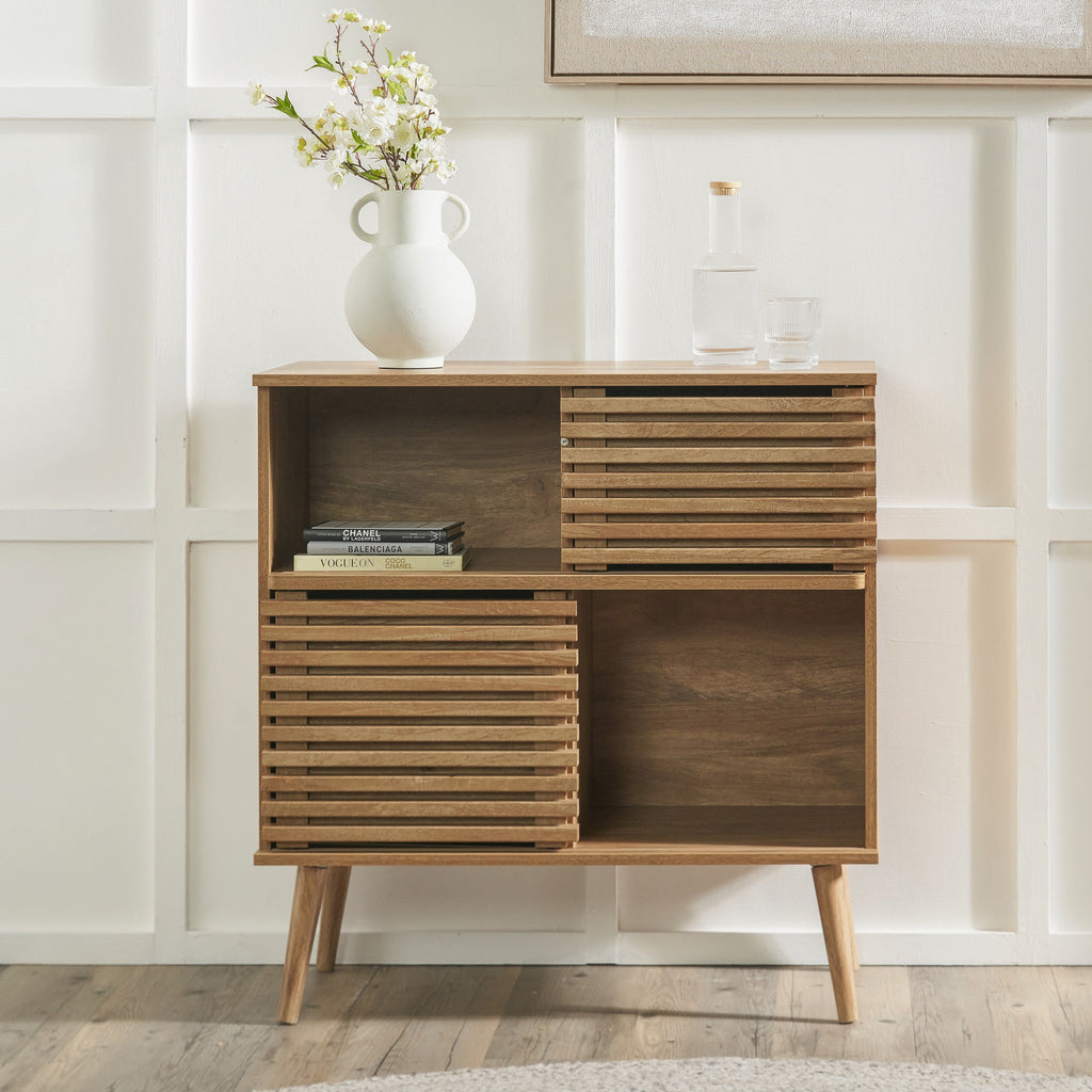 Vitrine à lattes en eucalyptus Larvik