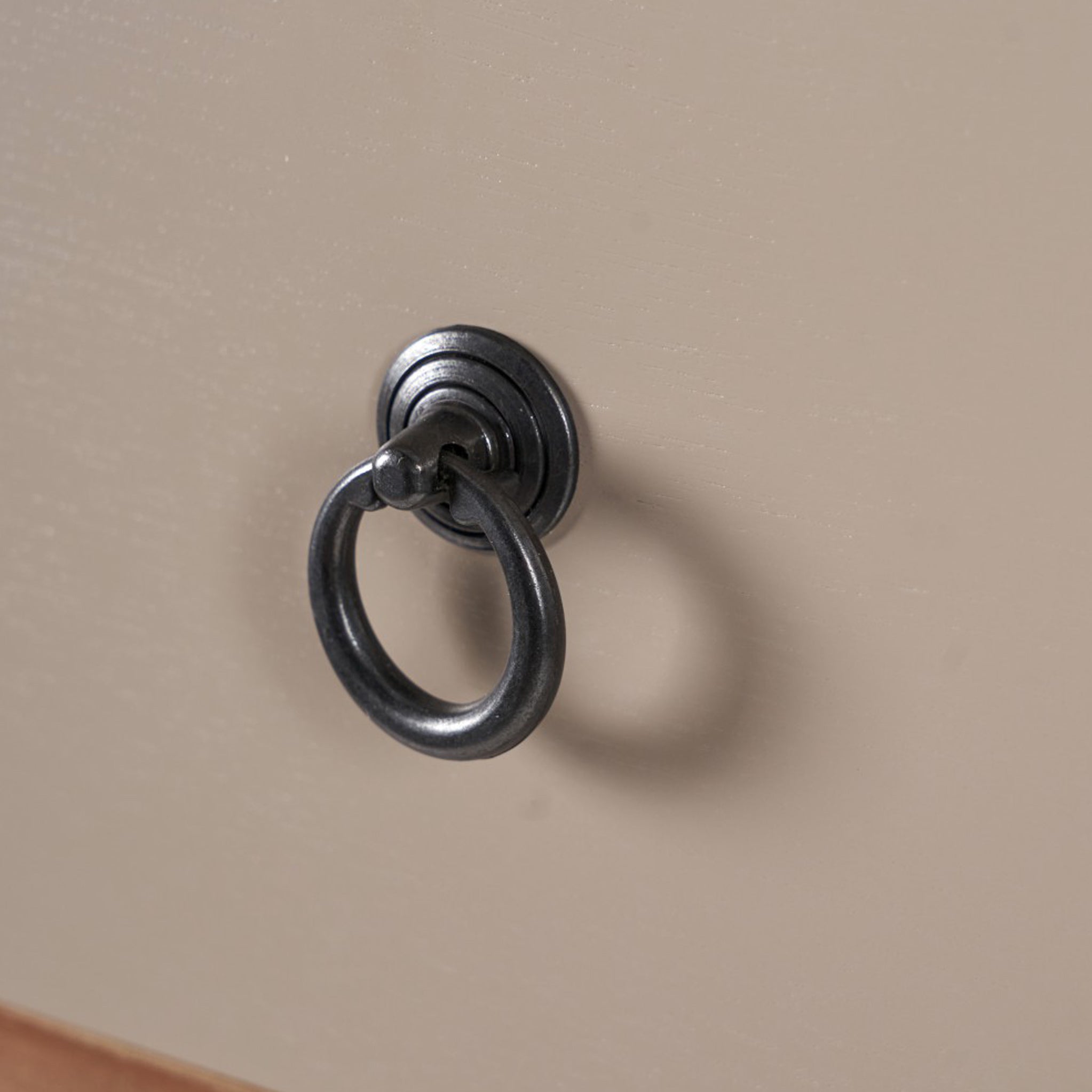 Commode haute Loft Pine à 5 tiroirs