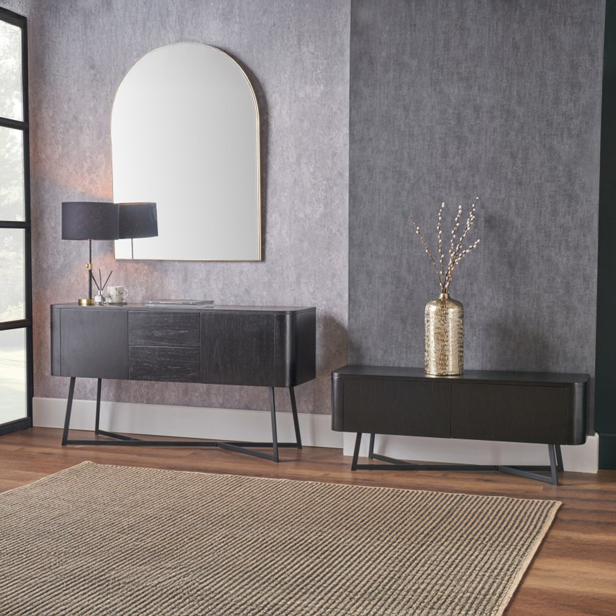 Buffet Ukiah en frêne noir (grand modèle)