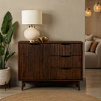 Petit buffet rainuré Oskar