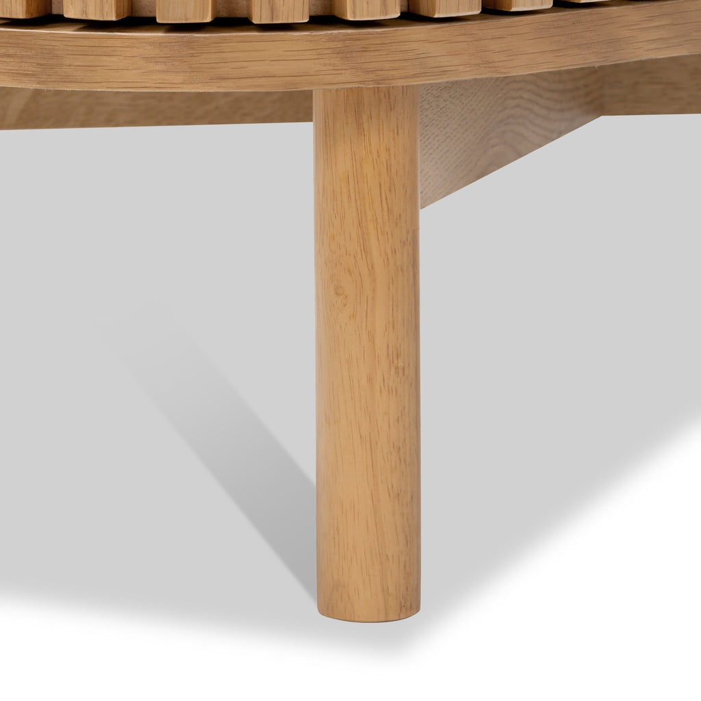 Armoire à lattes en chêne Shorwell