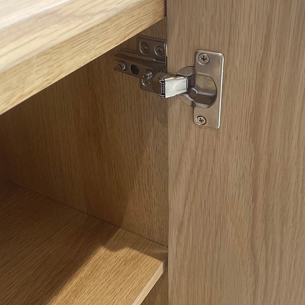 Buffet petit modèle à 2 portes en chêne Whitstone