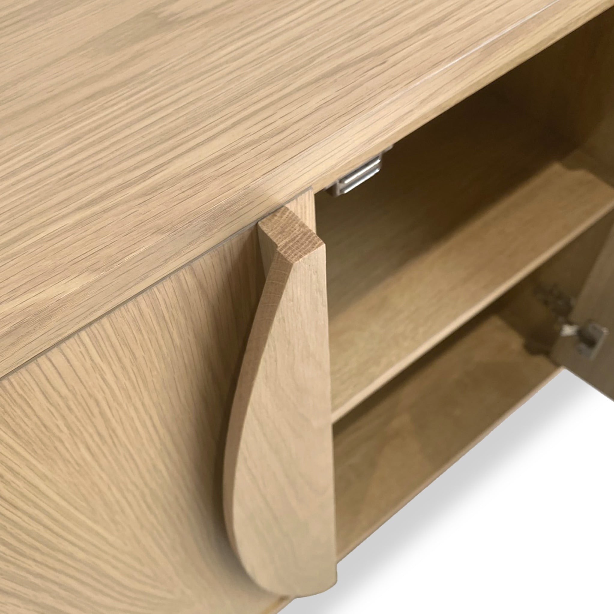 Buffet petit modèle à 2 portes en chêne Whitstone