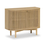 Petit buffet à lattes en chêne Finch