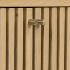 Petit buffet à lattes en chêne Finch