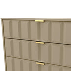 Commode Harlow à 3 tiroirs avec pieds en épingle à cheveux dorés