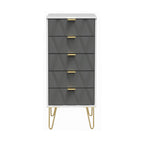 Commode haute Geo à 5 tiroirs avec pieds en épingle à cheveux dorés