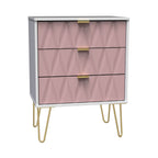 Commode Geo à 3 tiroirs, mi-mollet, avec pieds épingle dorés