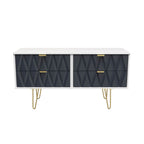 Meuble TV bas Geo à 4 tiroirs avec pieds en épingle à cheveux dorés