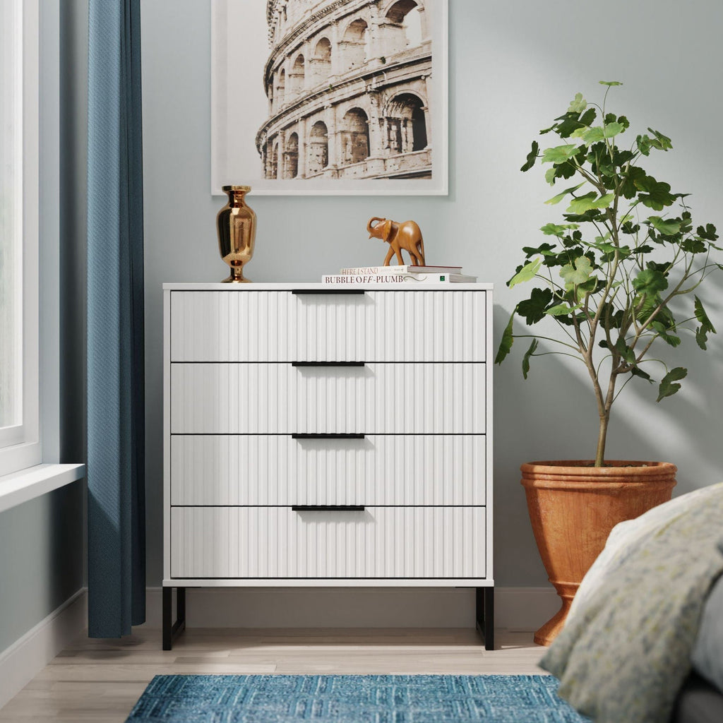 Commode Callo cannelée à 4 tiroirs