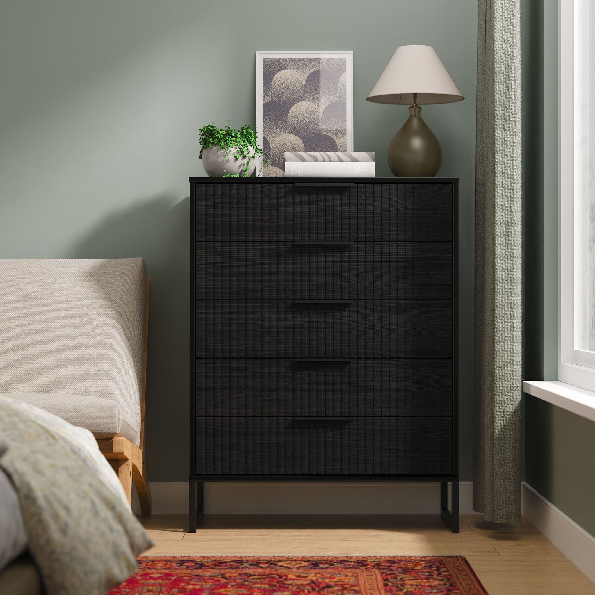 Commode Callo à cinq tiroirs cannelés