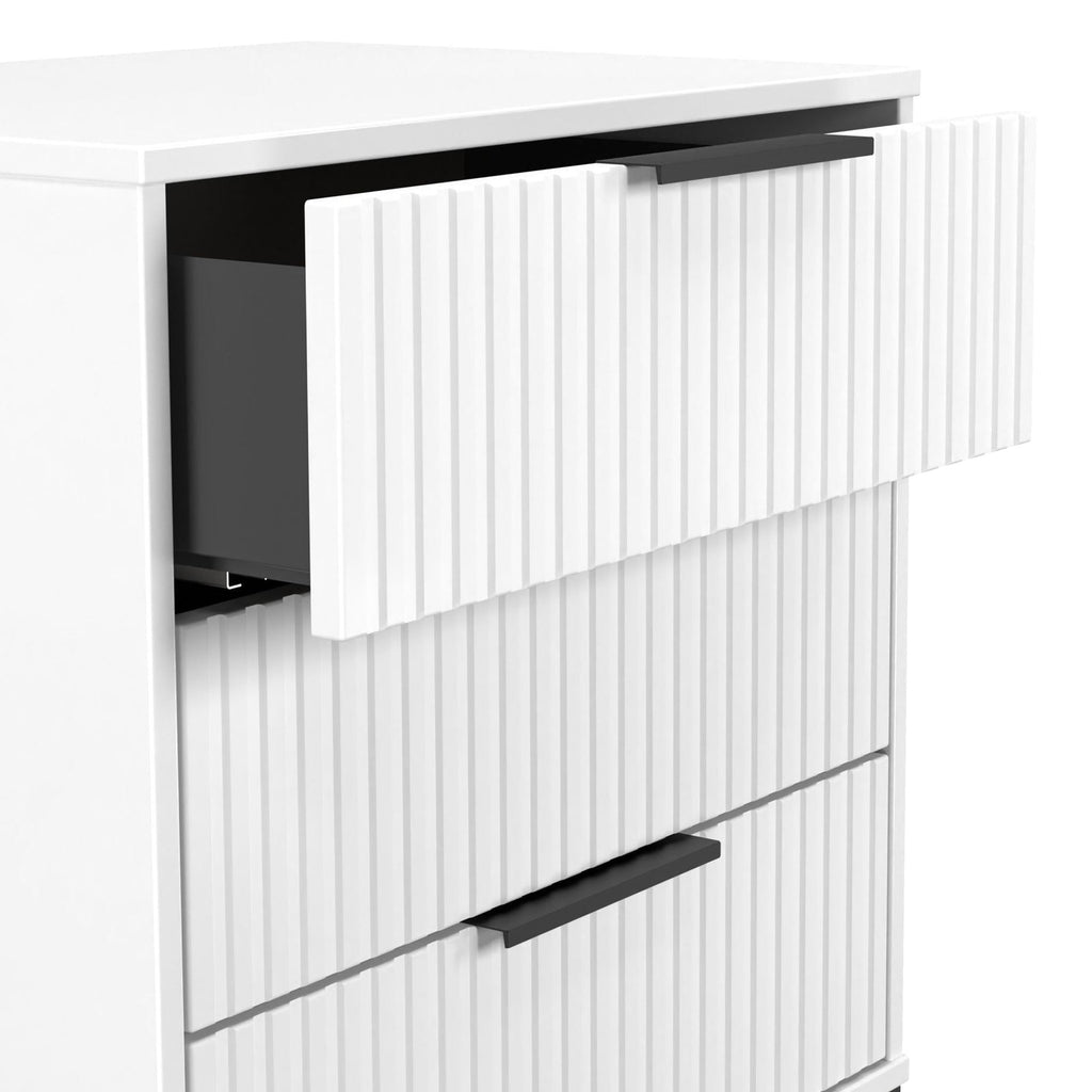 Commode à trois tiroirs cannelée Callo