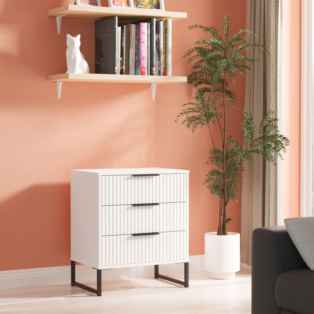 Commode à trois tiroirs cannelée Callo