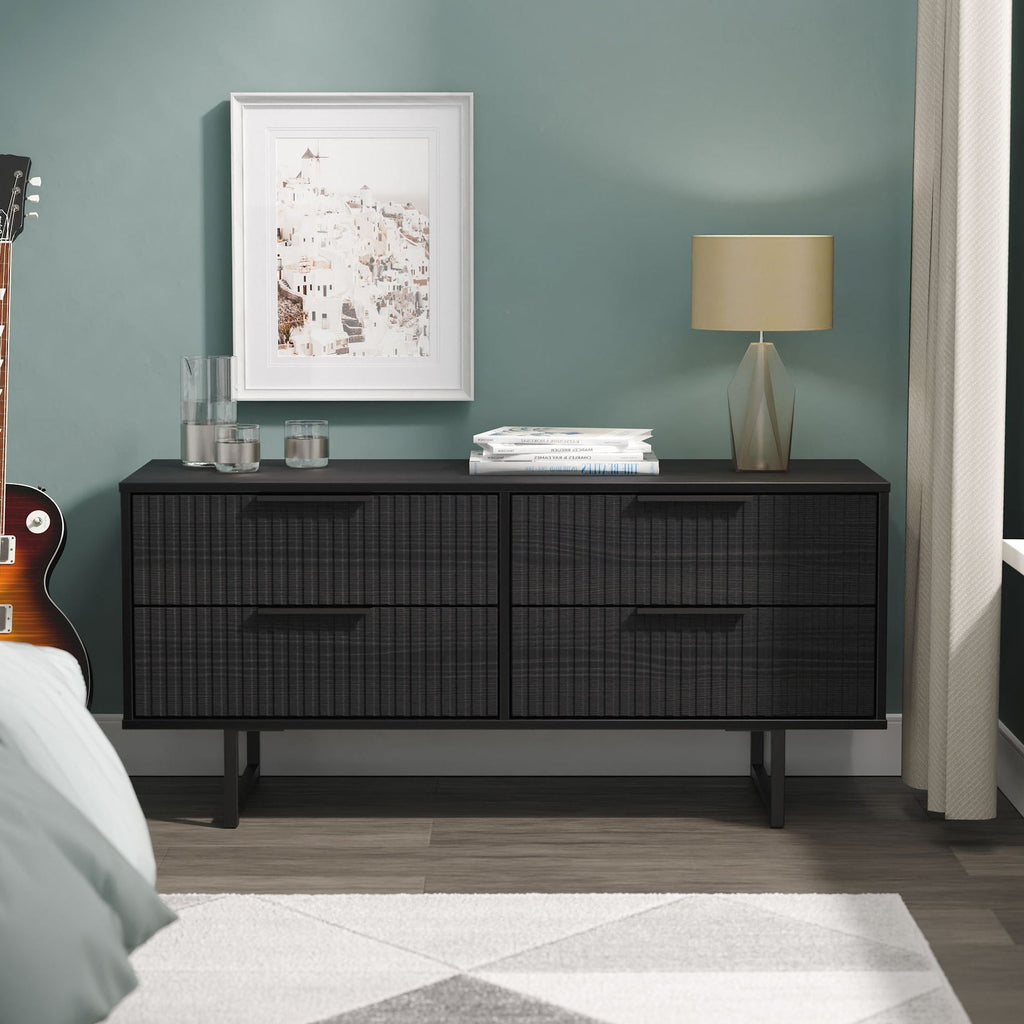 Meuble de rangement bas à 4 tiroirs cannelés Callo