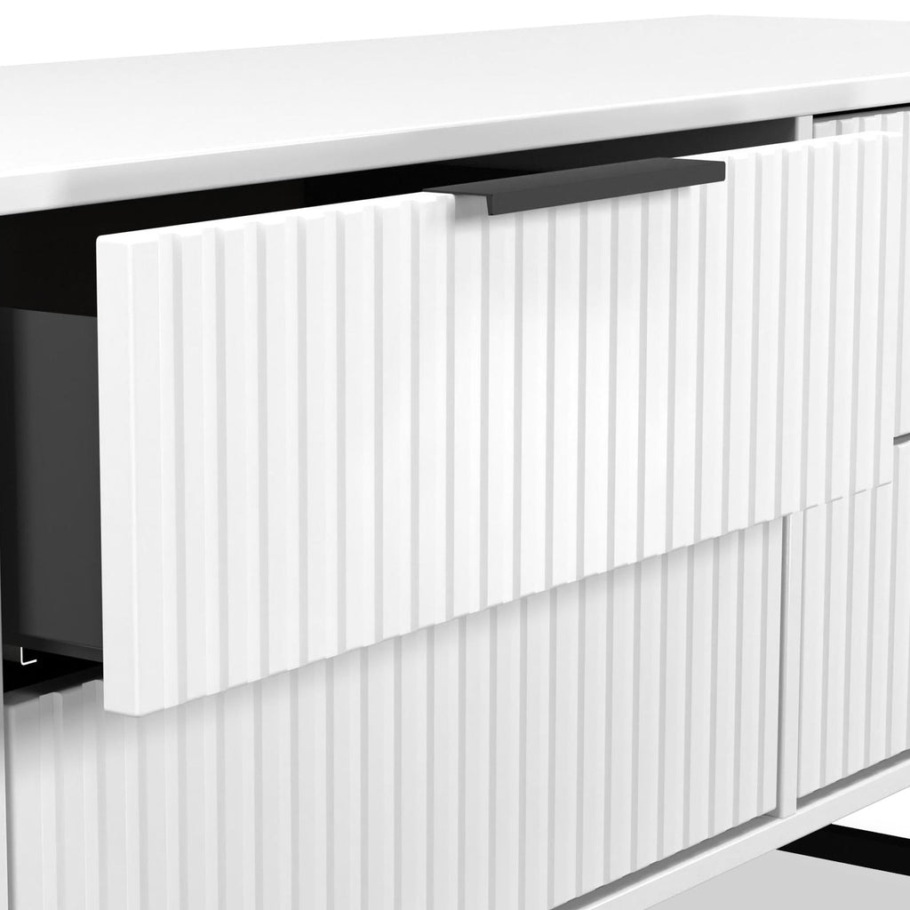 Meuble de rangement bas à 4 tiroirs cannelés Callo