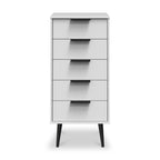 Commode haute Asher blanche à 5 tiroirs avec pieds noirs